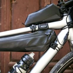 Roswheel Road Frame Bag Medium (3L) 11 Roswheel Road Frame Bag Medium (3L) -Sports Outdoor Store k725fb6dd1a406aed9990d5a58f4893cd