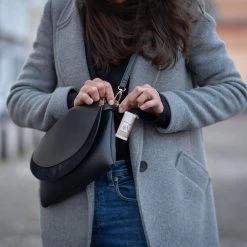 Ledlenser K6R Safety LED Rechargeable Keyring Torch (Rose Gold) -Sports Outdoor Store k7c09310a33f386153023b3f8b4eb0977