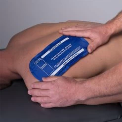 Reusable Hot & Cold Pack & Nylon Sleeve -Sports Outdoor Store k94e2231802556237dde5b73263eb0d87