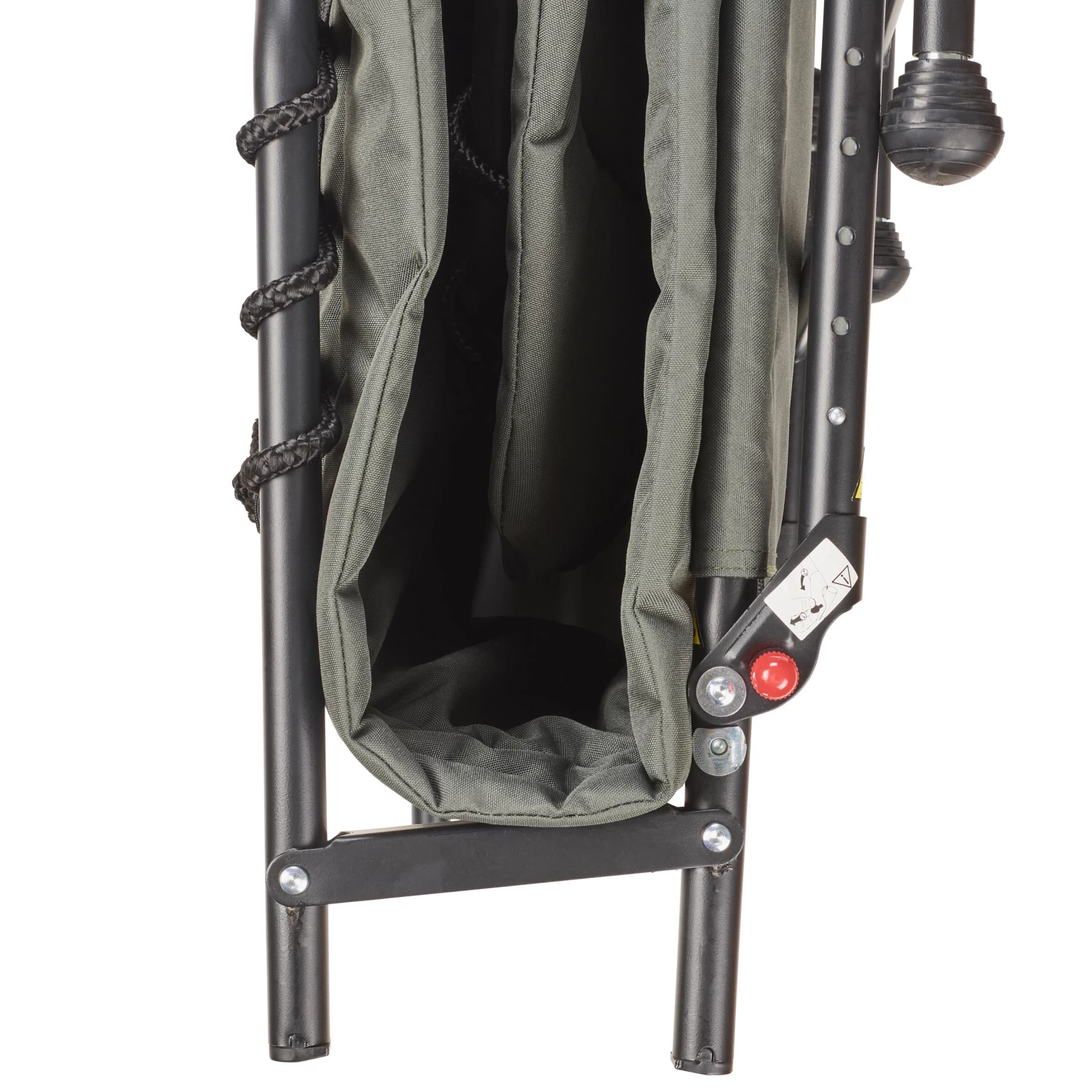 First Carp Fishing Bedchair 8 First Carp Fishing Bedchair - Image 6