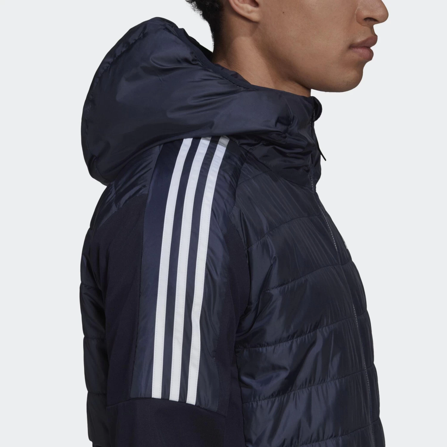 ADIDAS Essentials Insulated Hooded Hybrid Jacket 22 ADIDAS Essentials Insulated Hooded Hybrid Jacket - Image 20