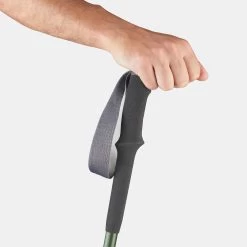 1 Hiking Pole With Quick And Precise Adjustment 27 1 Hiking Pole With Quick And Precise Adjustment -Sports Outdoor Store ke78659122de0c332f81748a9533ee352